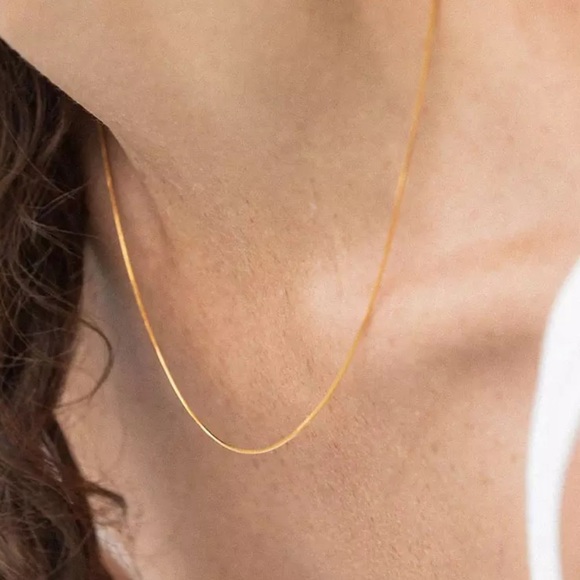 New 18K Minimalist Thin Gold Snake Chain Necklace, nice Necklace, cute Necklace - Picture 4 of 5